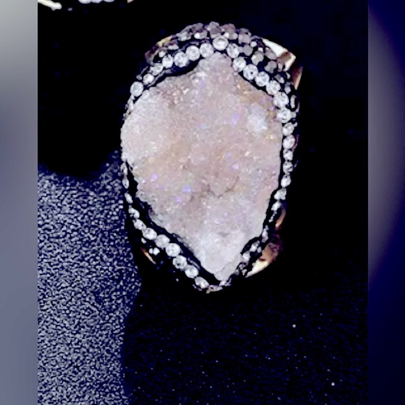 White Druzy Agate Adjustable Ring - Picture 2 of 8